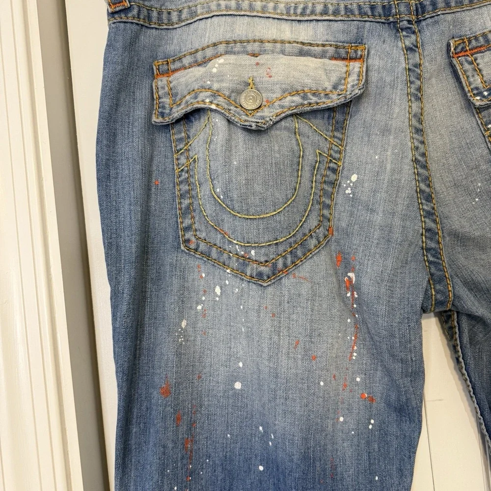 True Religion World Tour sz 42 by 34 Distressed Destroyed Ripped Painted Jeans